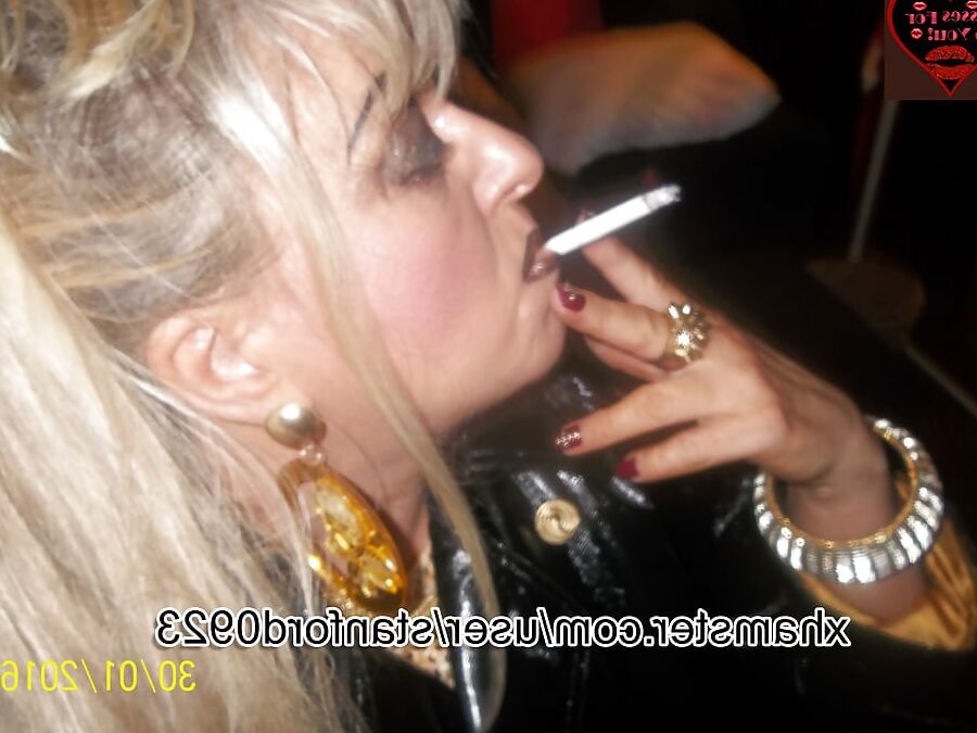 CIGAR GOLD SMOKING PT1