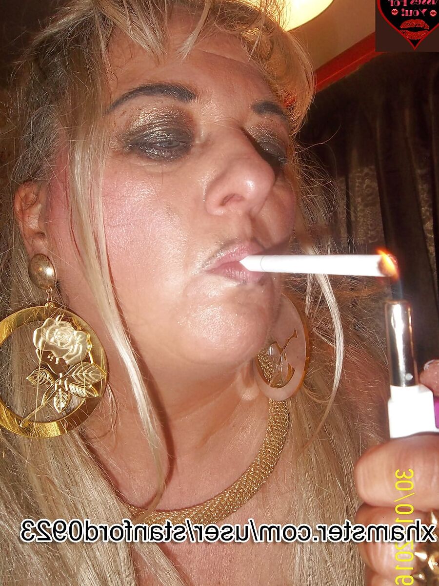 CIGAR GOLD SMOKING PT2