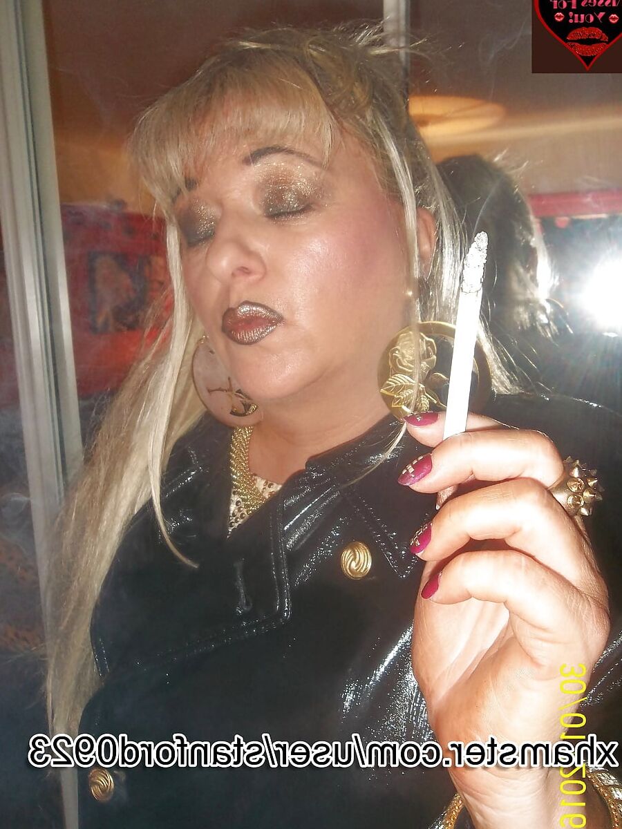 CIGAR GOLD SMOKING PT1