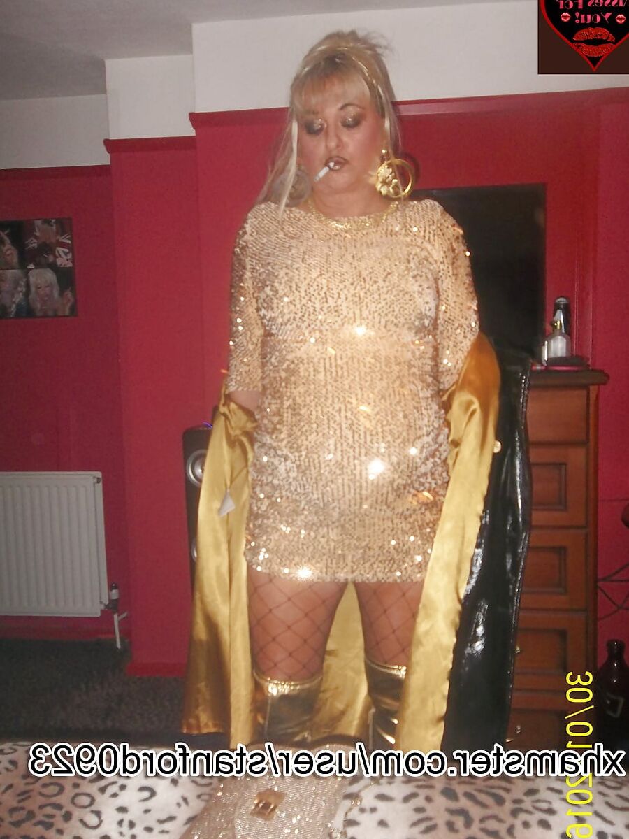 CIGAR GOLD SMOKING PT1
