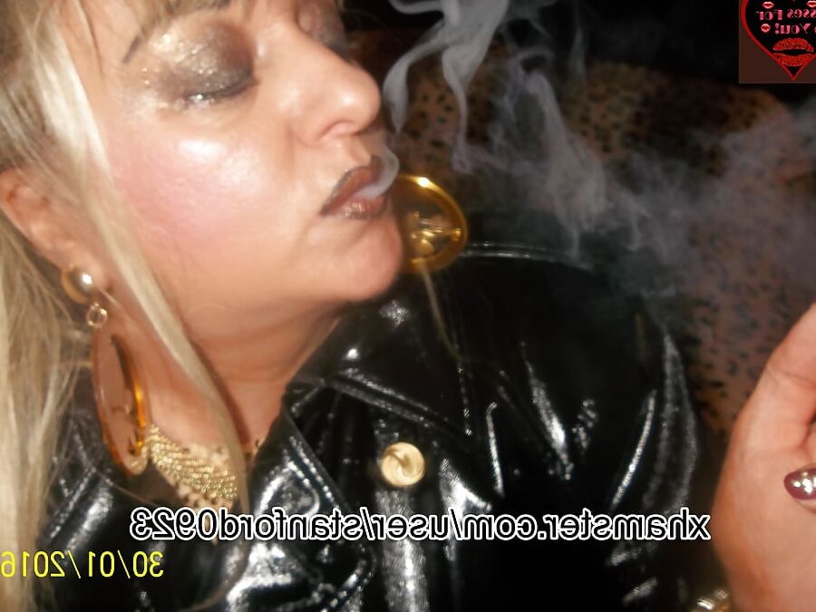 CIGAR GOLD SMOKING PT1