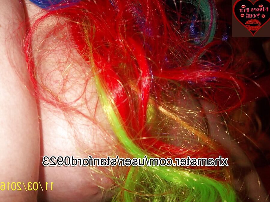 TASTE THE RAINBOW SLUT 2