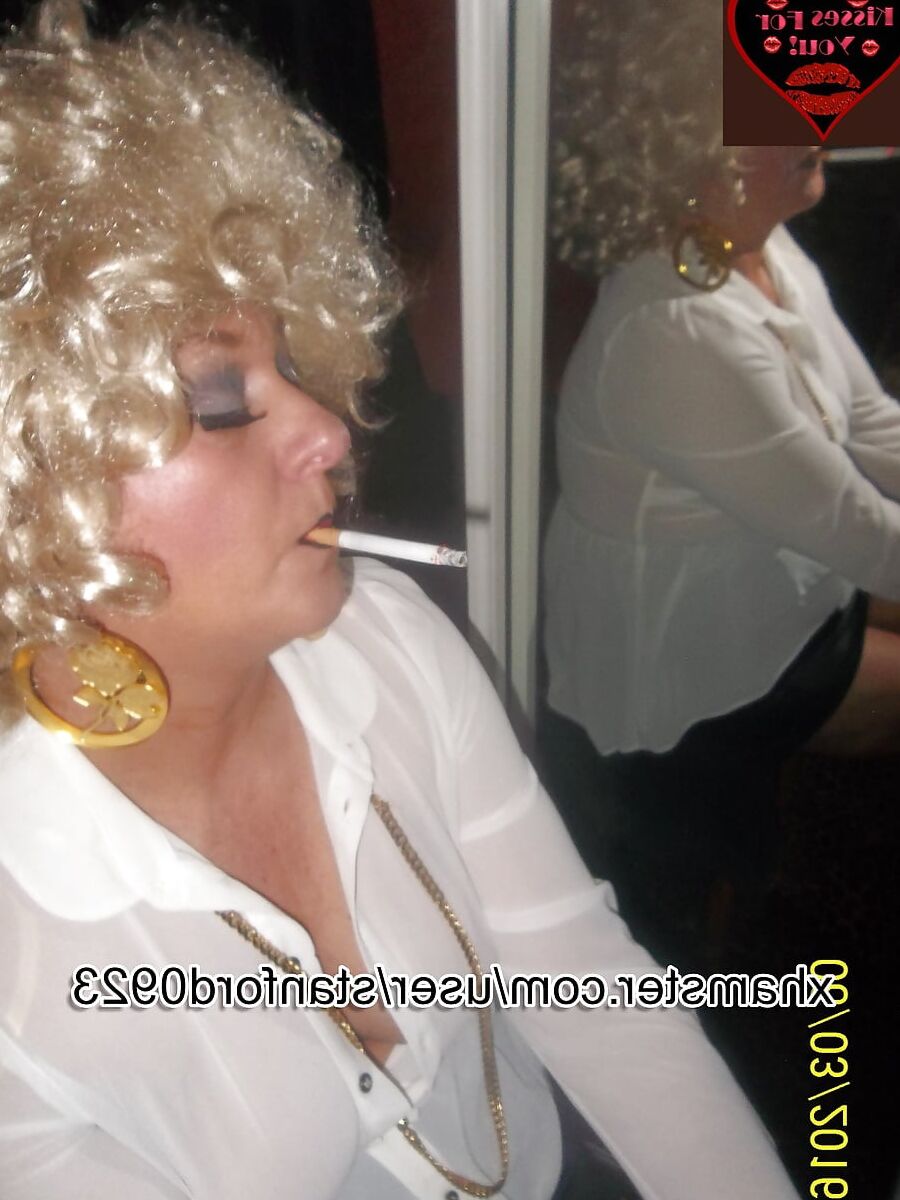 MILFs MOTHERS DAY PT1