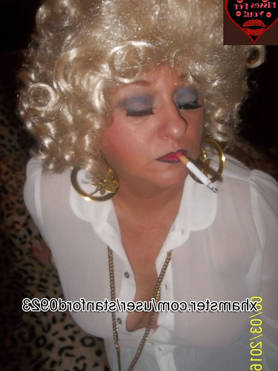 MILFs MOTHERS DAY PT1