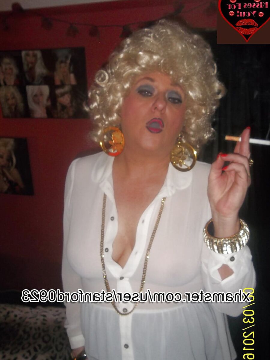 MILFs MOTHERS DAY PT1