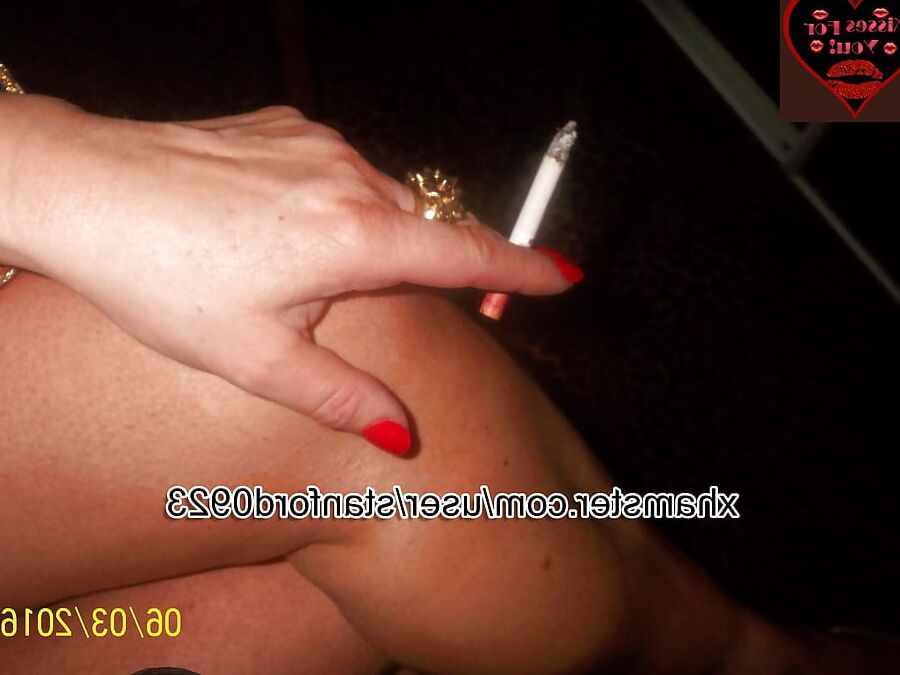 MILFs MOTHERS DAY PT1