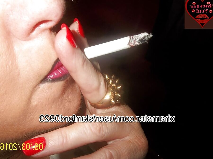 MILFs MOTHERS DAY PT1