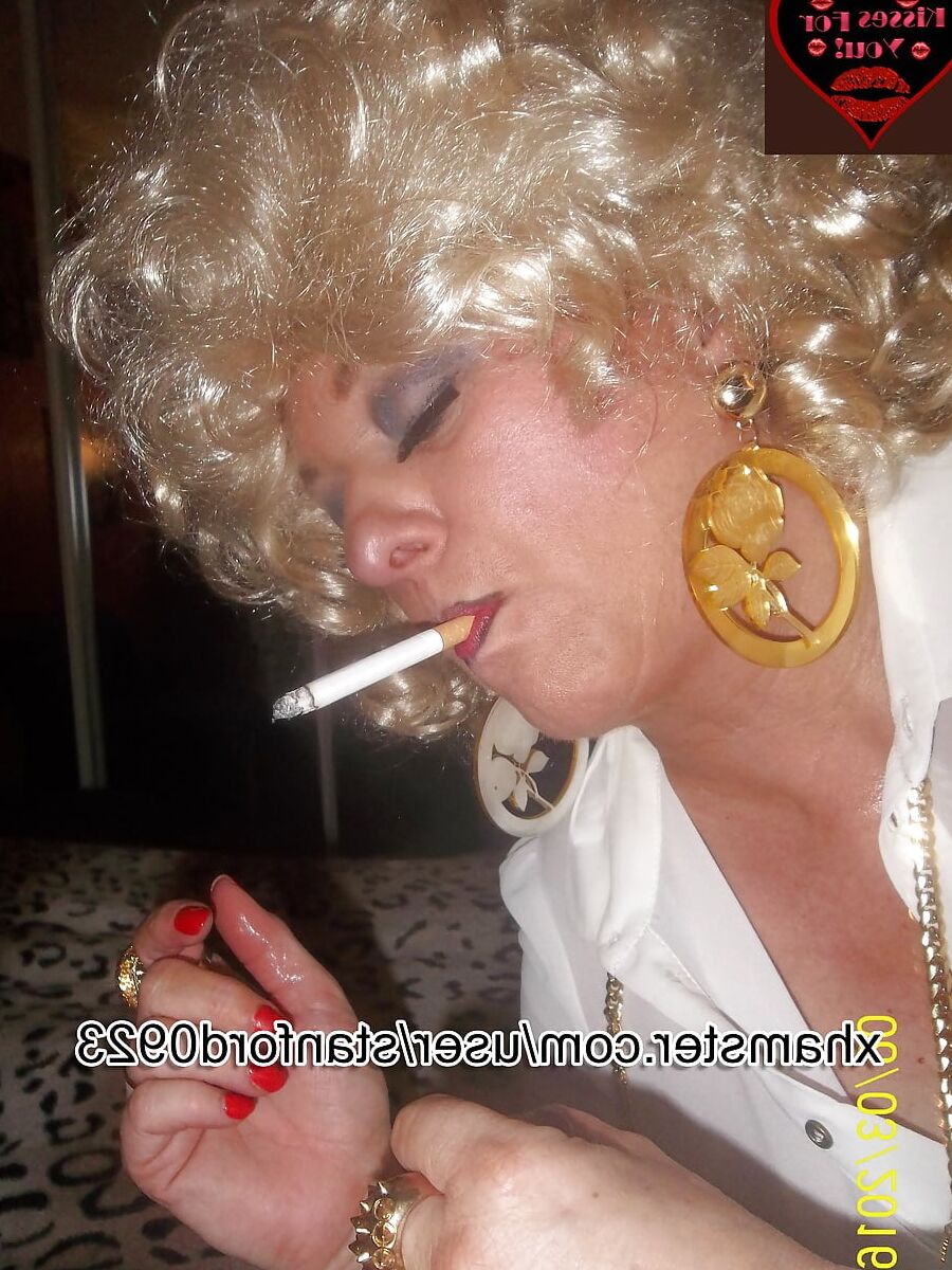 MILFs MOTHERS DAY