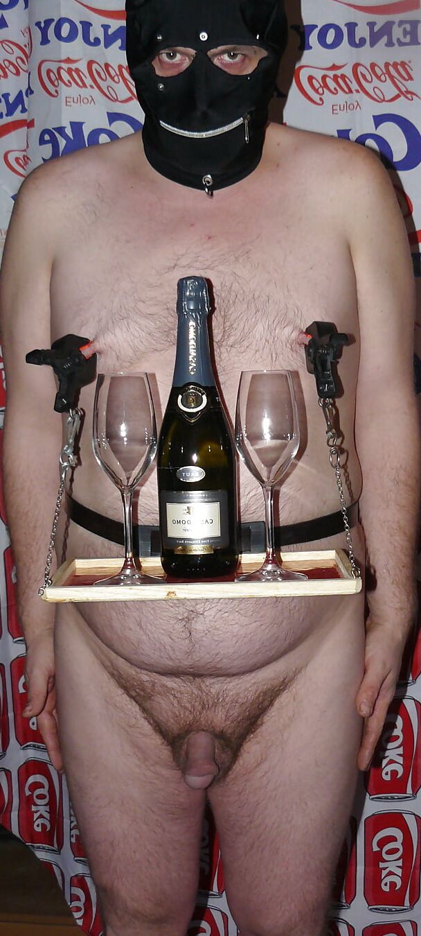 Serve wine for Mistress