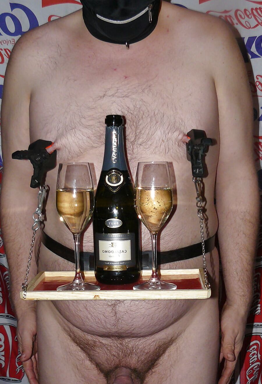 Serve wine for Mistress
