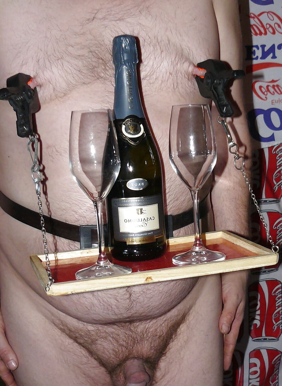 Serve wine for Mistress
