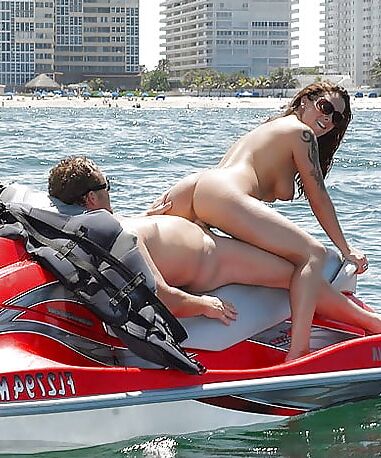 Hot Sex on nudist beach