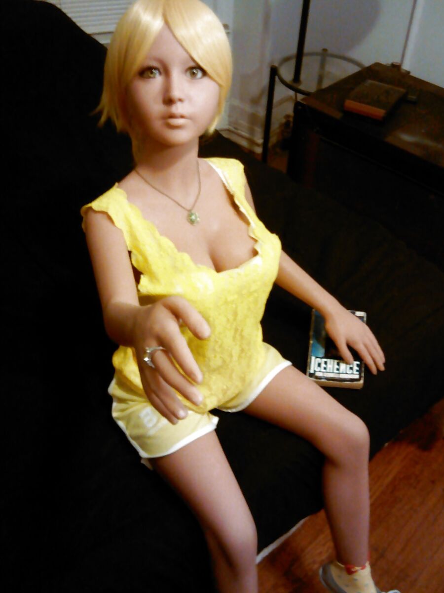 Nina is horny!!!