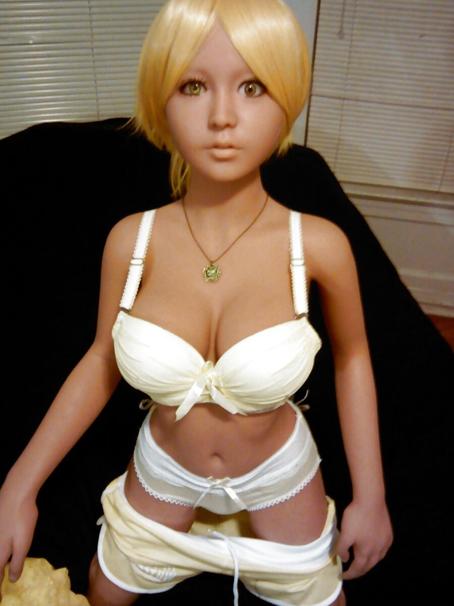 Nina is horny!!!