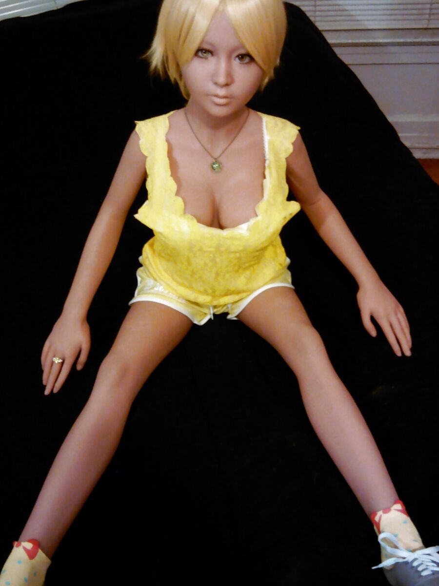 Nina is horny!!!