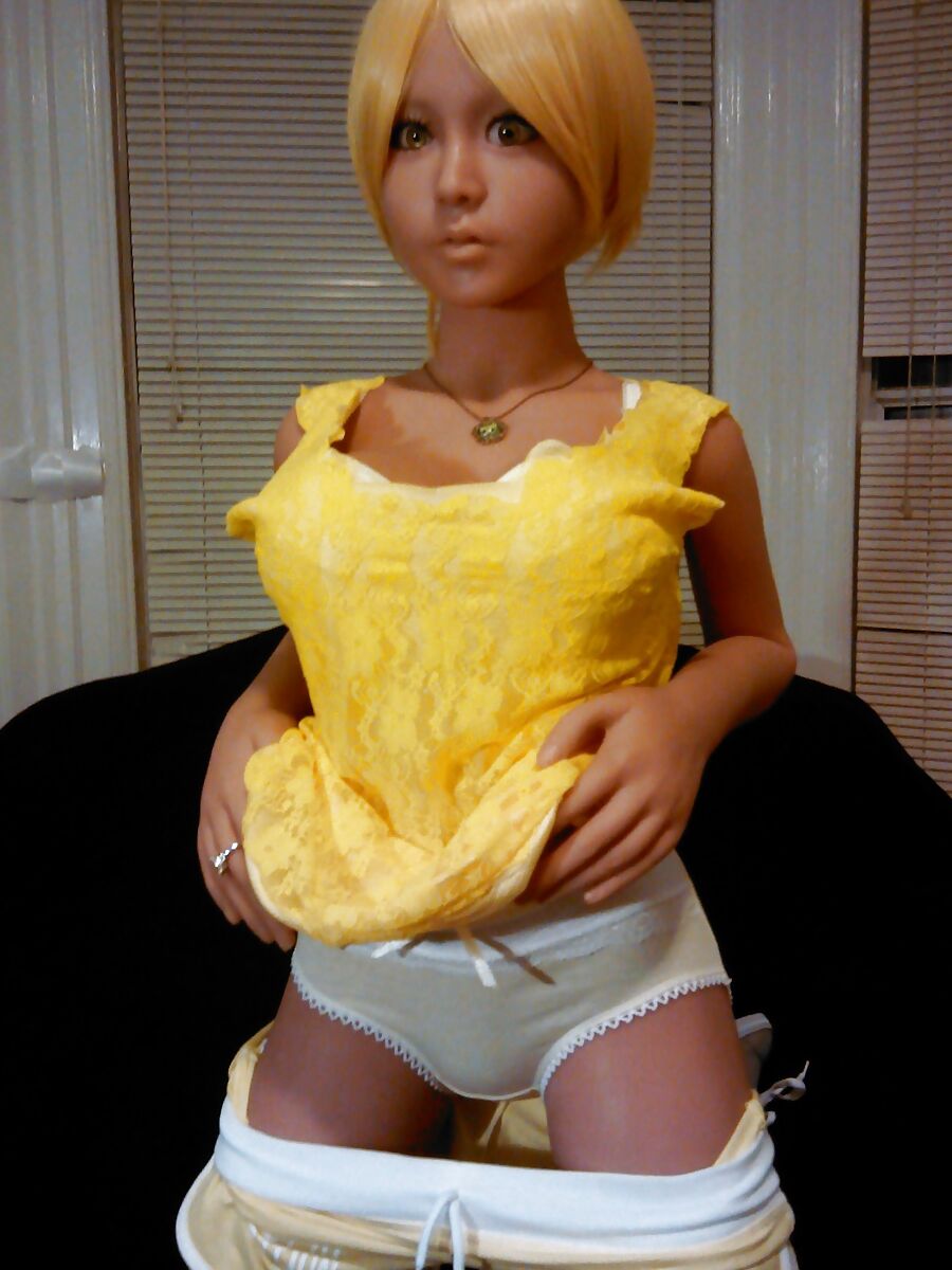 Nina is horny!!!