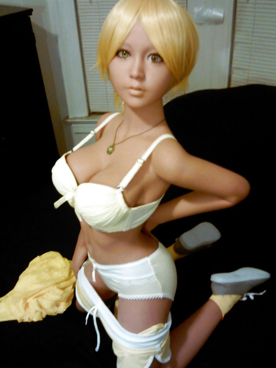 Nina is horny!!!