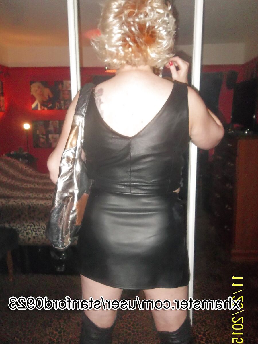 SLUT PIP SMOKING
