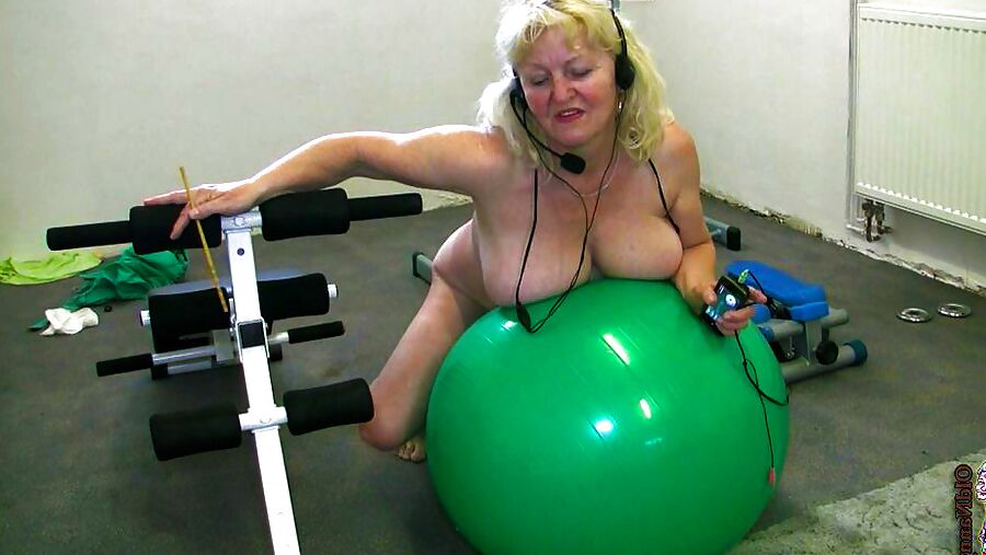 OldNanny Busty old grannies