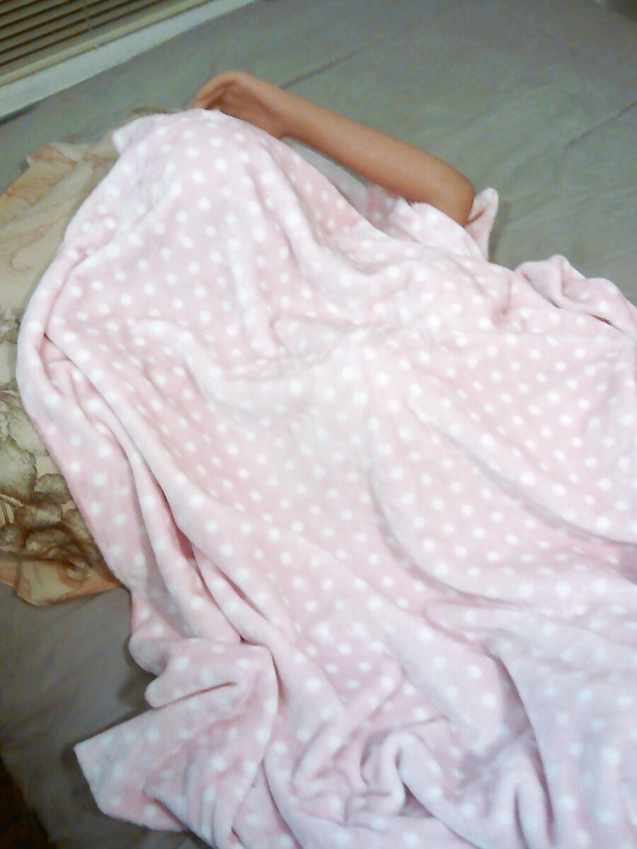 Nina in hiding