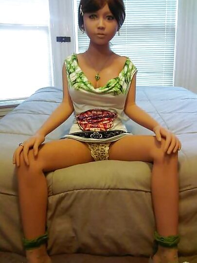 Nina's footjob.