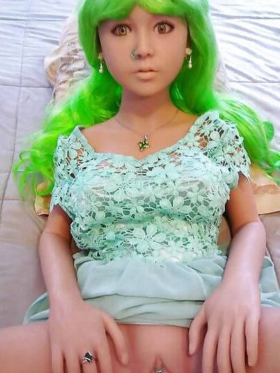Nina's green dress 2