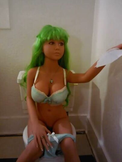 Nina on the crapper