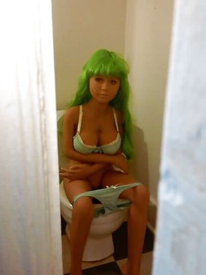 Nina on the crapper