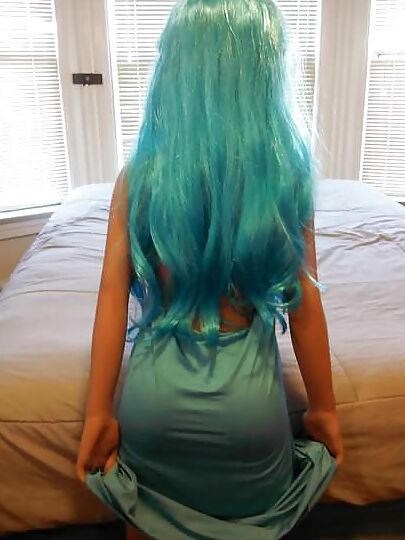 Nina's blue dress