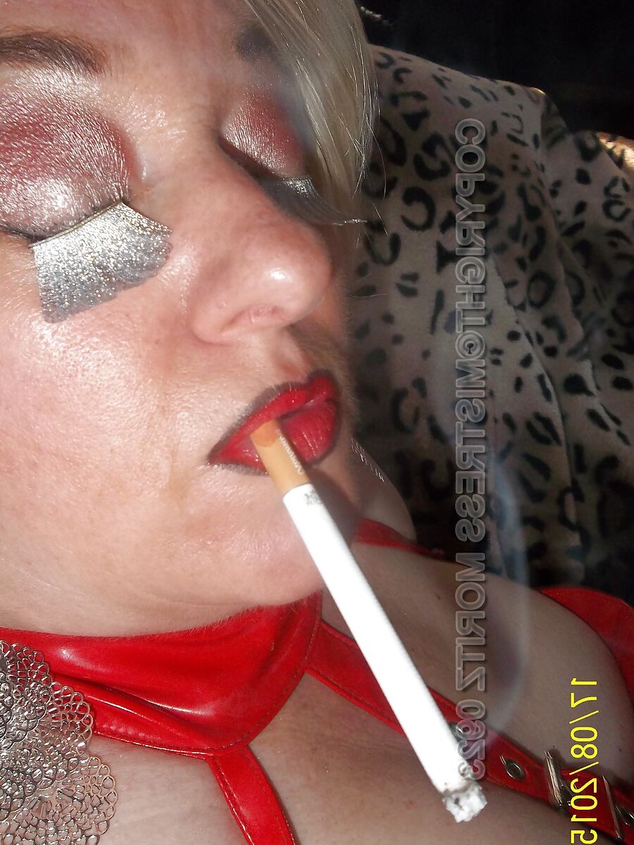 RED SLUT