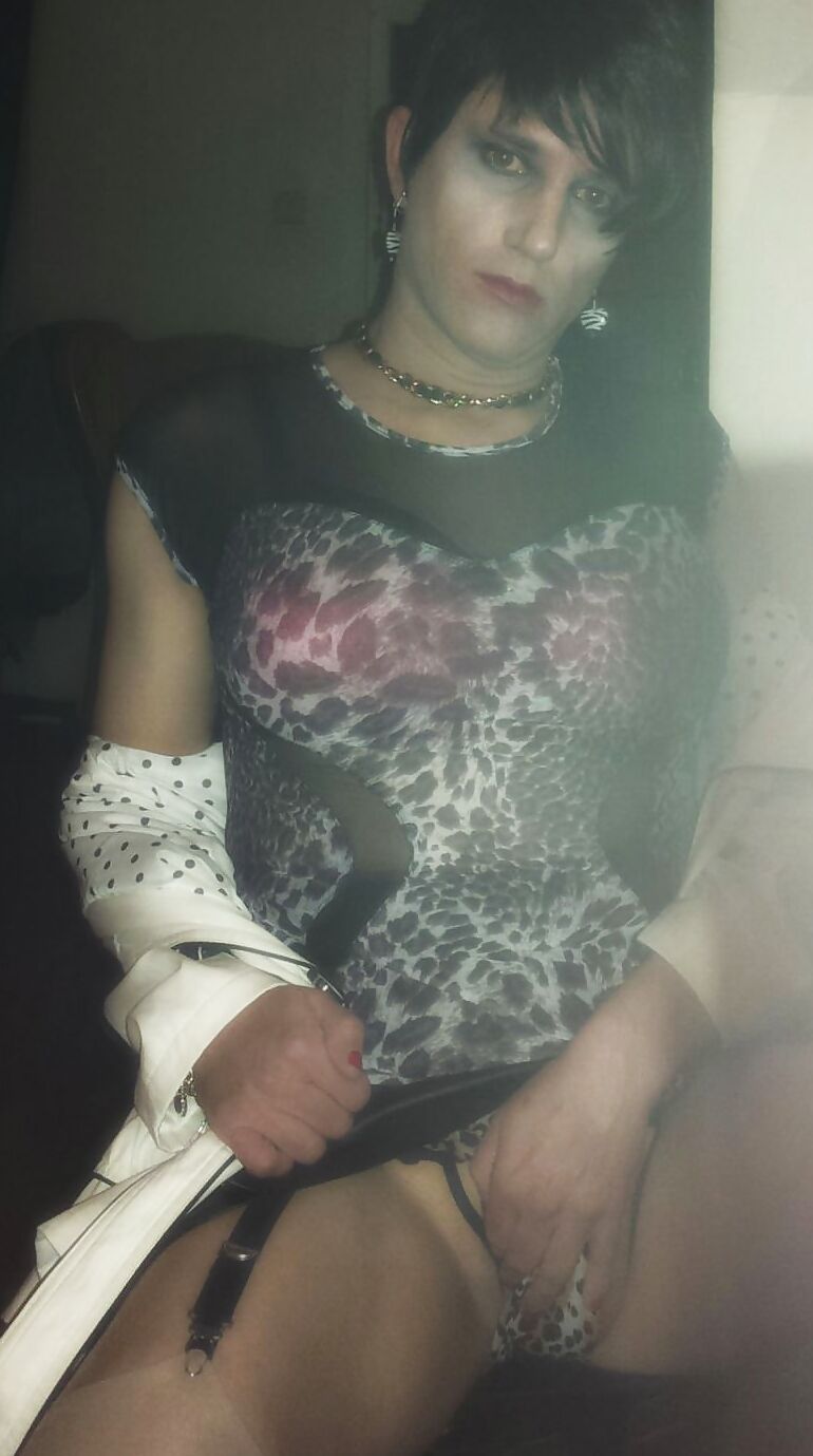 White Mac crossdresser