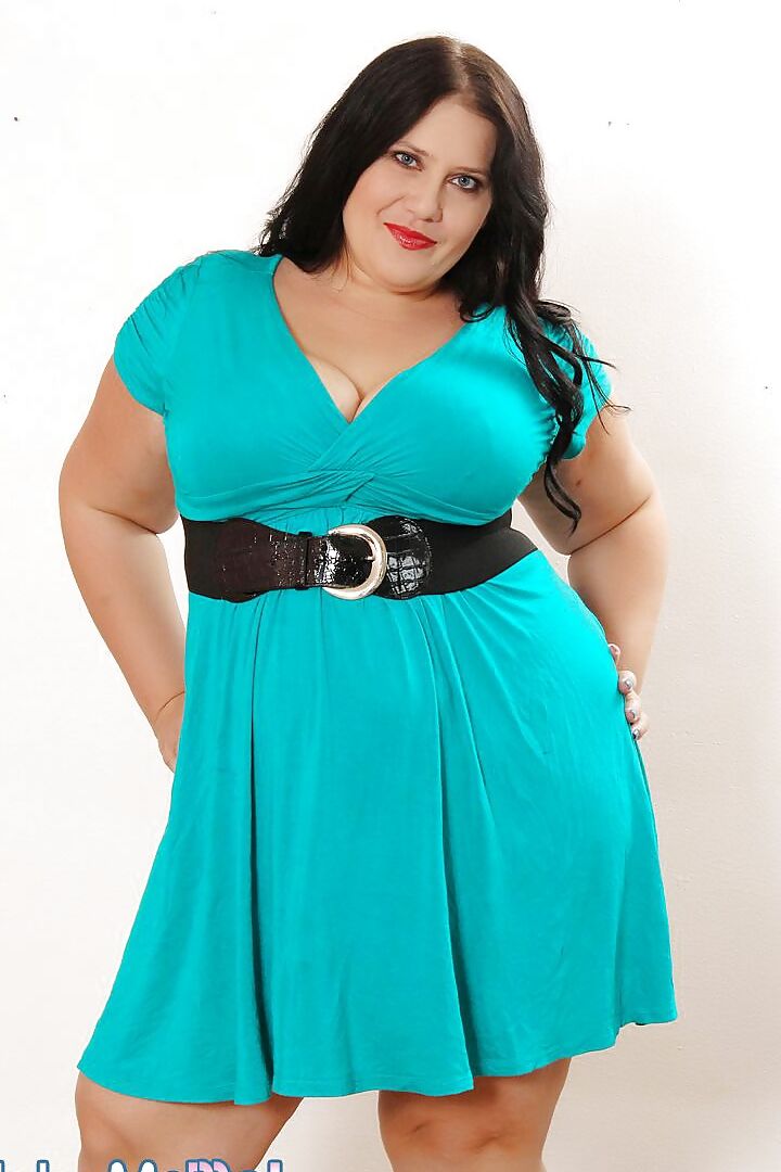 BBW Becki Butterfly looking sexy