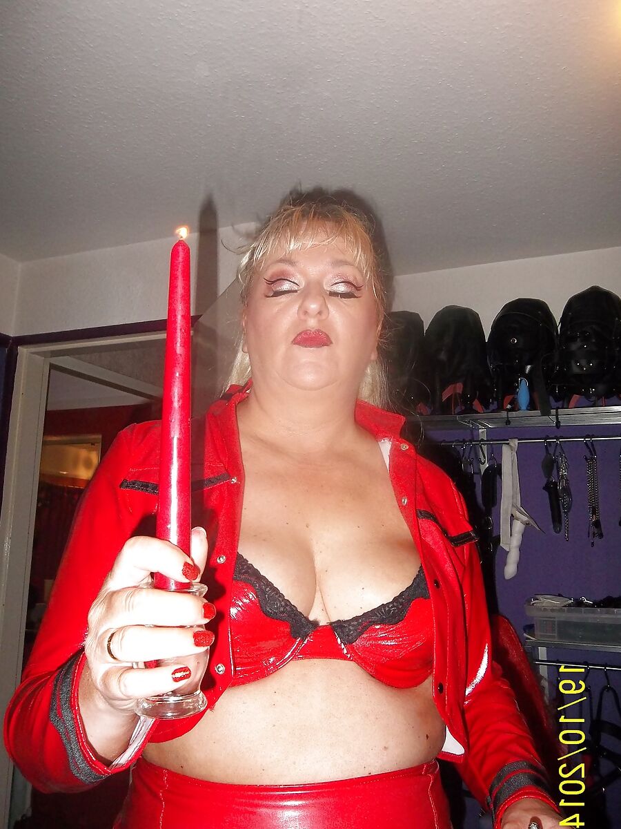 RED SUNDAY MISTRESS