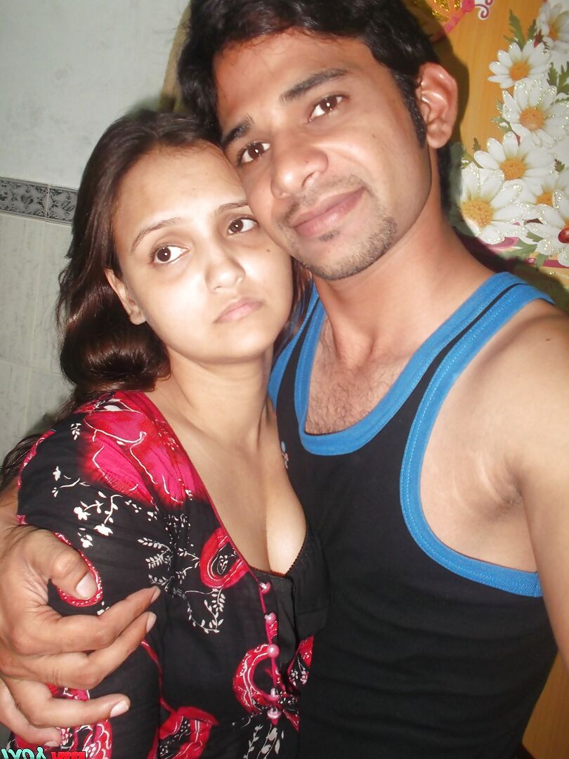 Sonia Bhabhi & Sunny - MySexyCouple.com