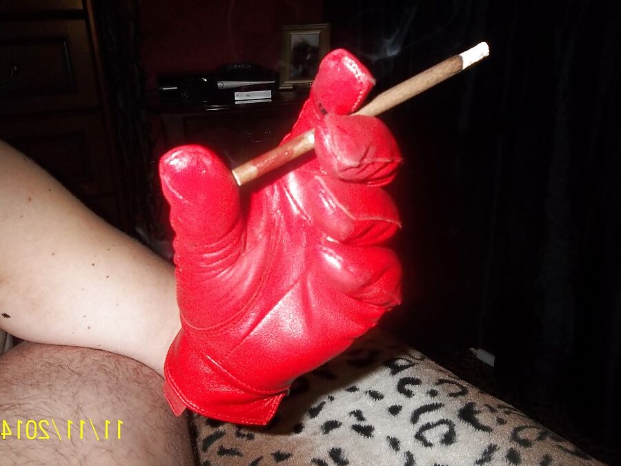 VERY VERY CHEAP SLUT PT 1