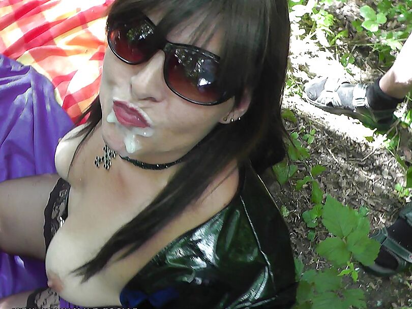 Dogging wife gangbanged by 20 guys in public