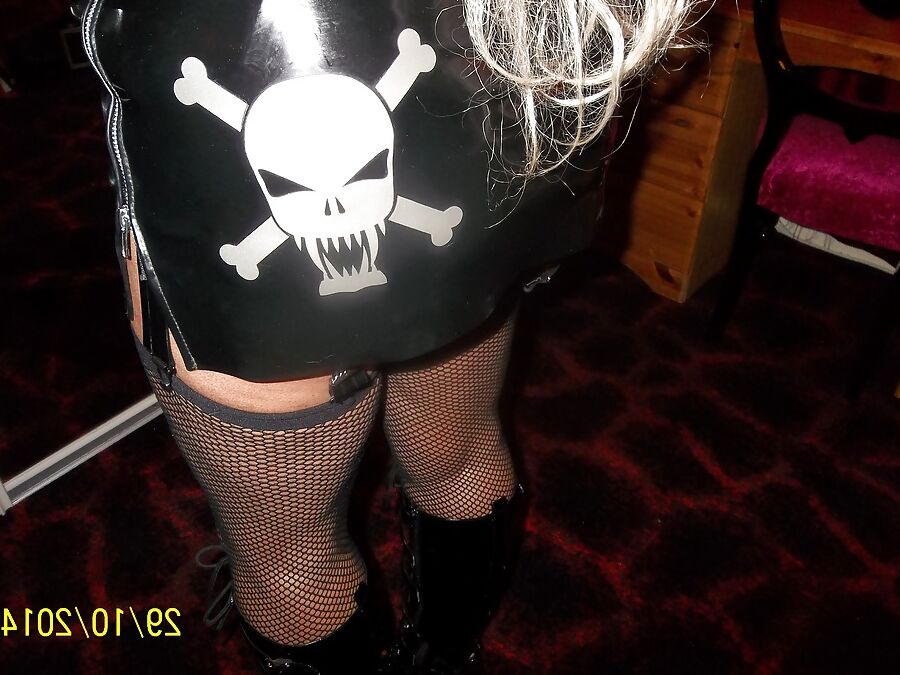 MORE SLAVES AGAIN PT1