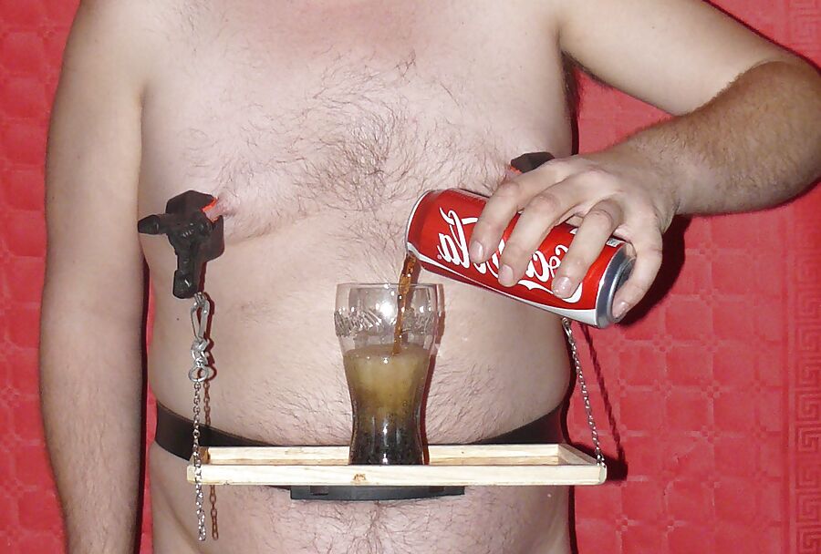 Serve cocacola