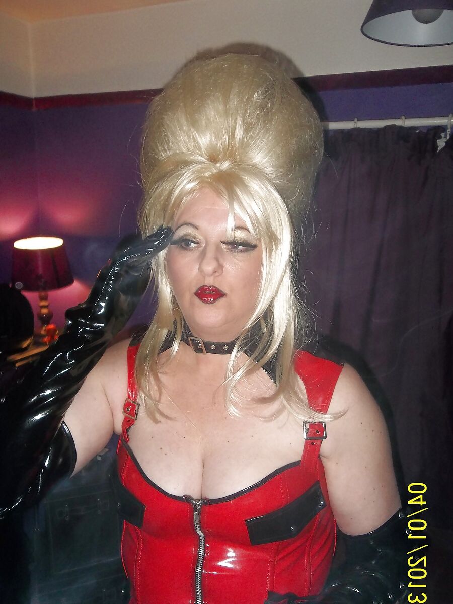 NEW GIRL IN TOWN