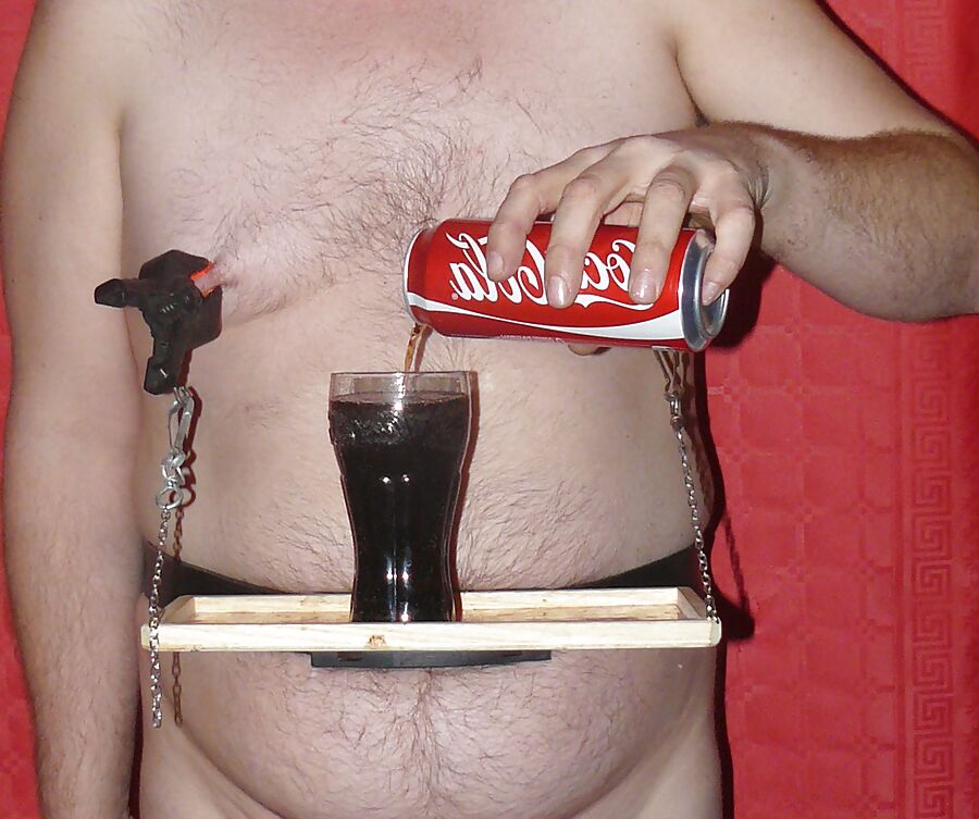 Serve cocacola