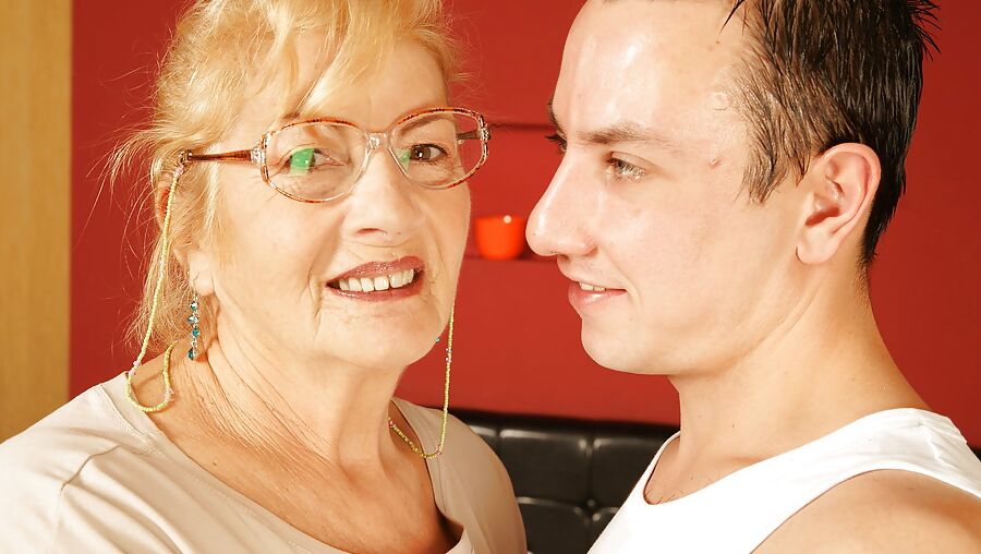 Very old granny fucked by her young boy PART 1