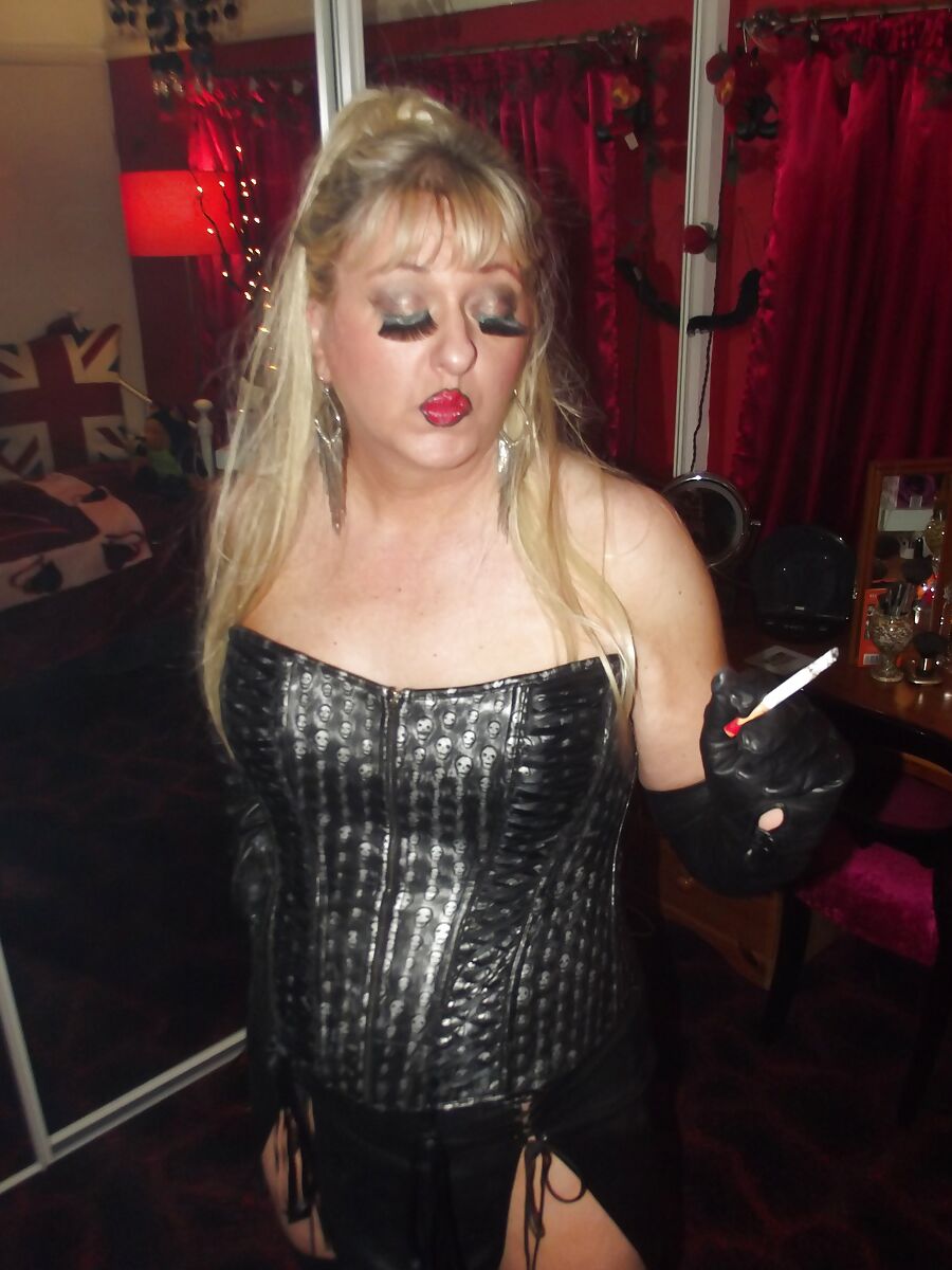 PLAYTIME SHIRL