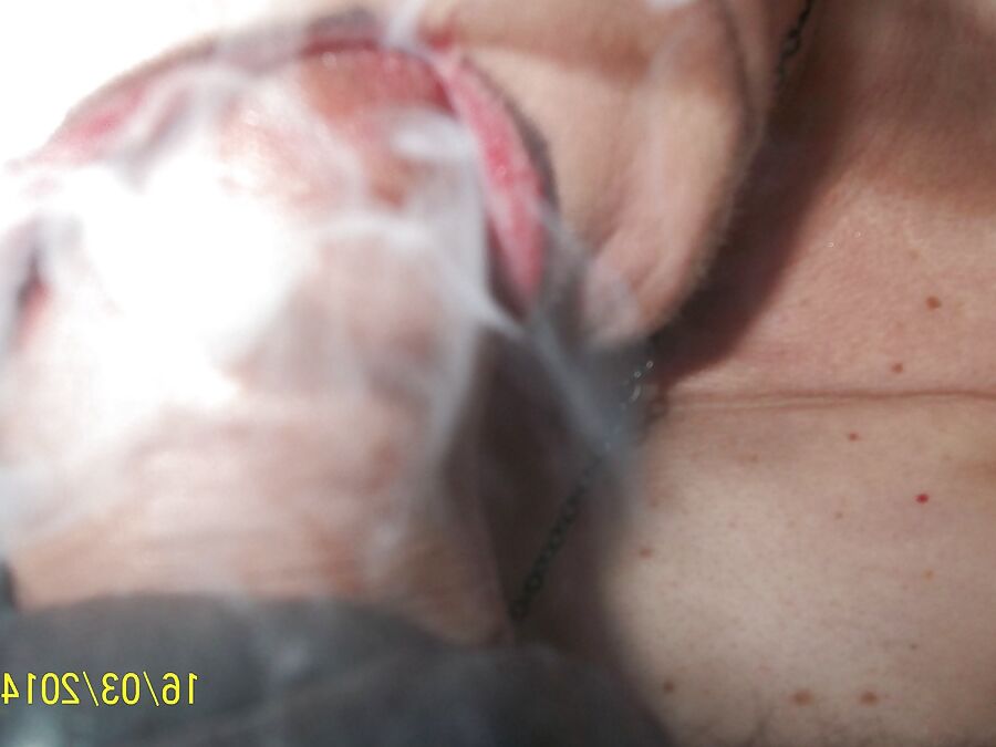 SIMPLE BLOWJOB SUNDAY PT 2