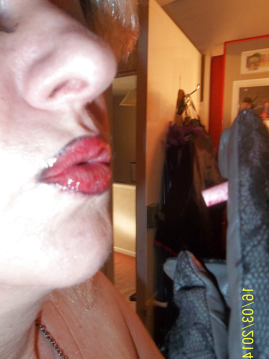SIMPLE BLOWJOB SUNDAY