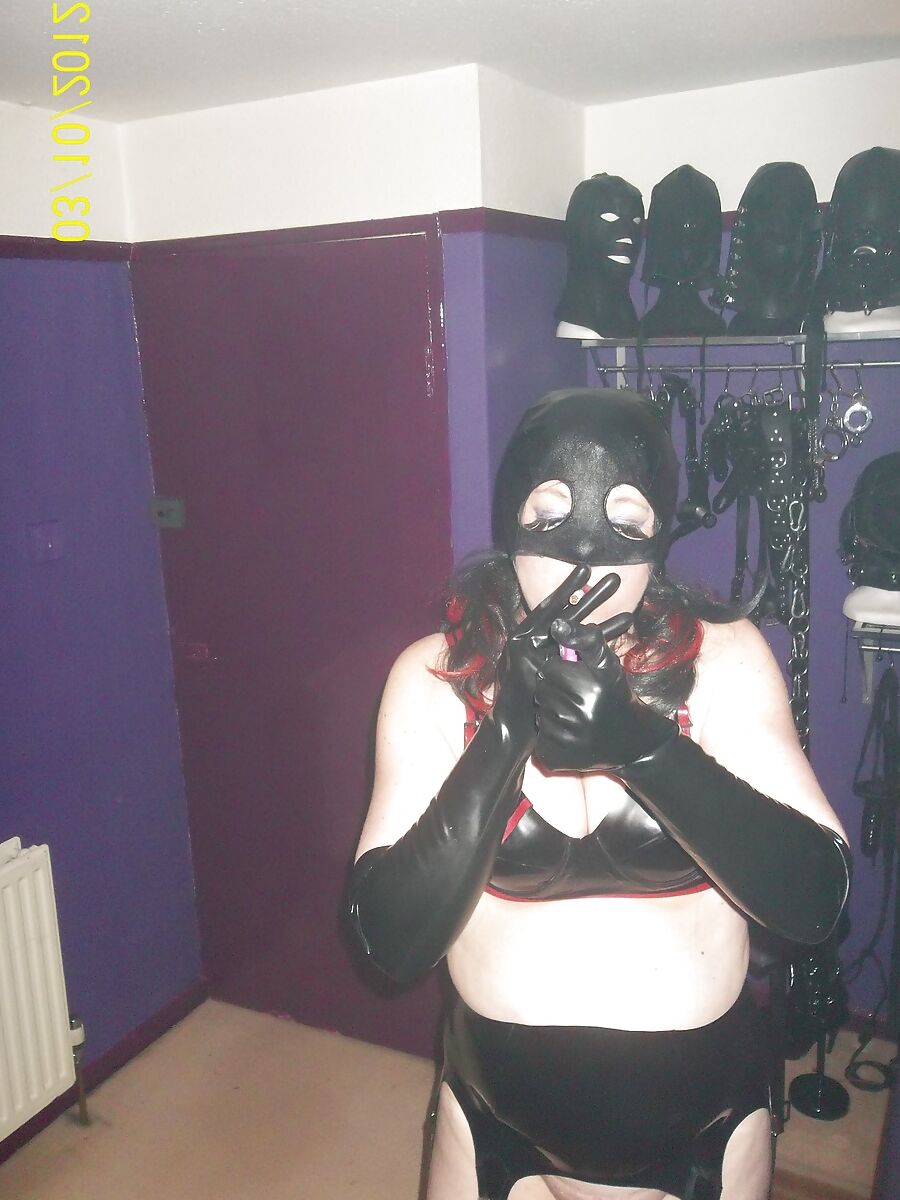 RUBBER WEDNESDAY PT2