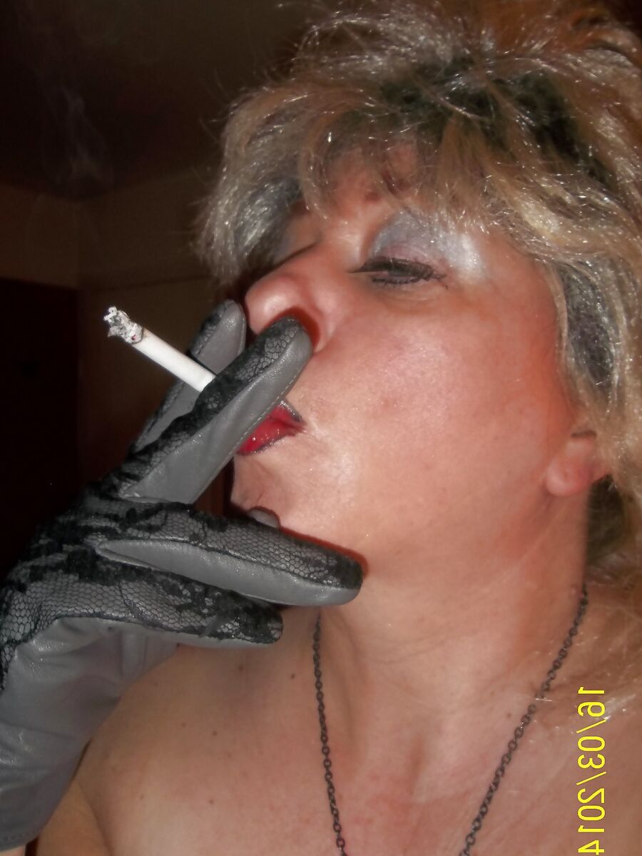 SIMPLE BLOWJOB SUNDAY