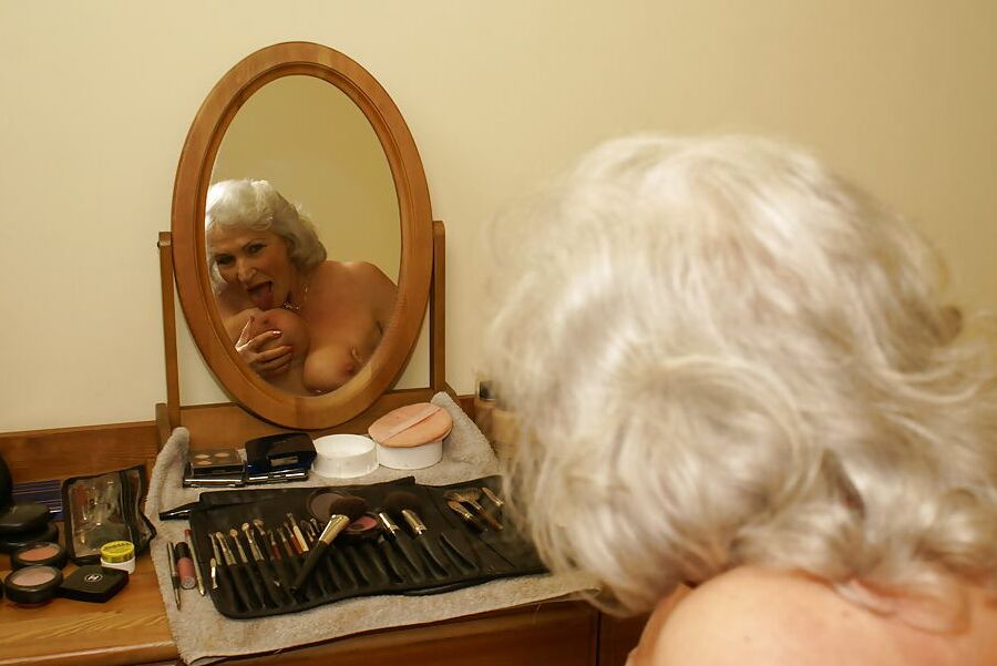 Real Grandmother Shaking Her Old Hairy Cunt PART 2