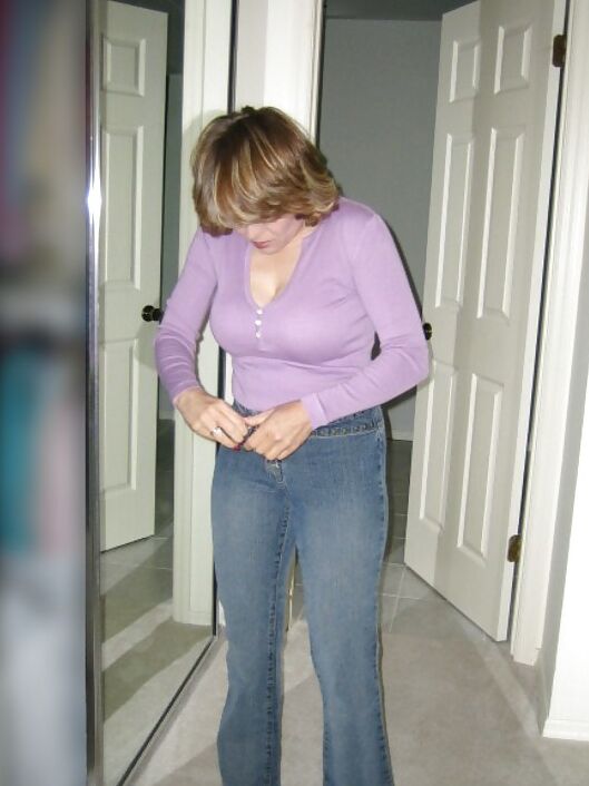 MarieRocks 50+ Non Nude Fully Clothed MILF