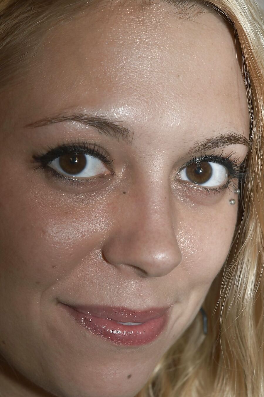 Foot fetish face sitting two Dominatrix