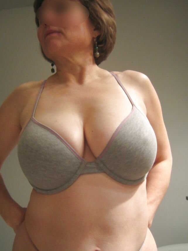 MarieRocks 50+ Gray Thong and Racerback Bra